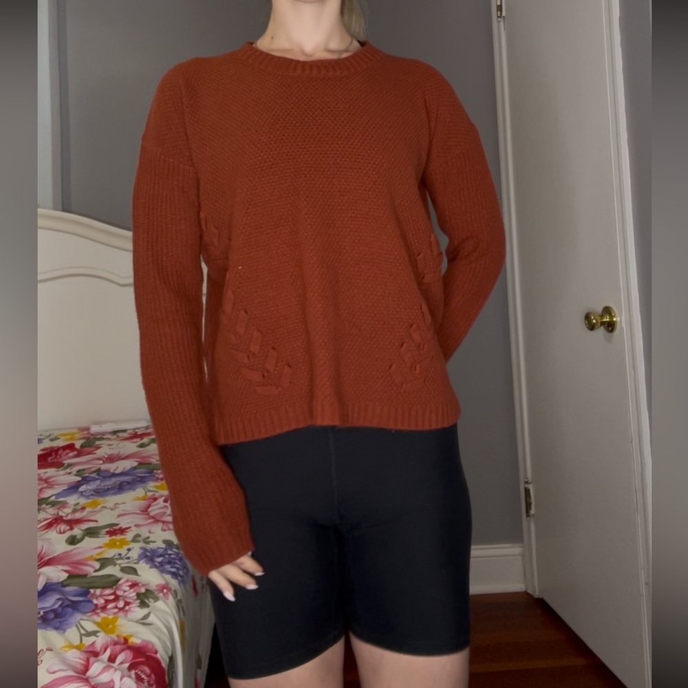 Sweater - Picture 3 of 7
